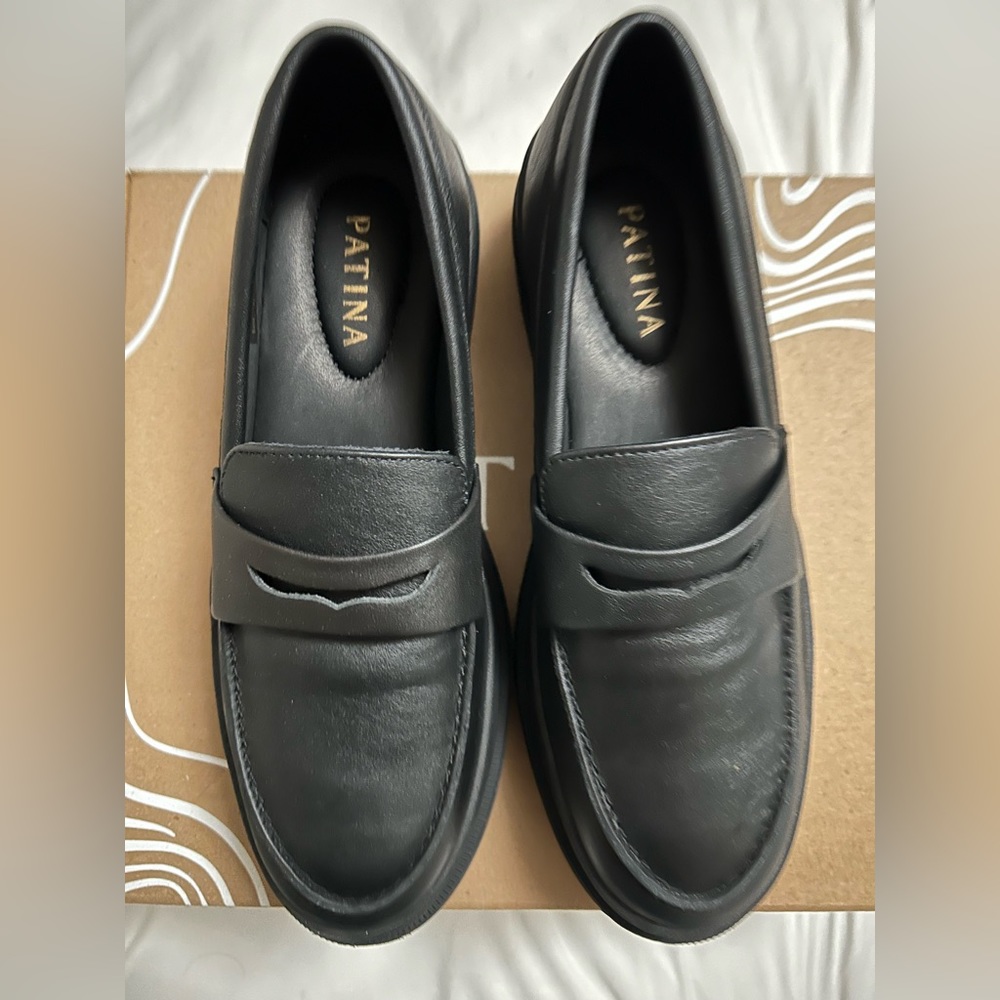Brand new size 8.5 Patina Zoe chunky loafers from Portland leather,